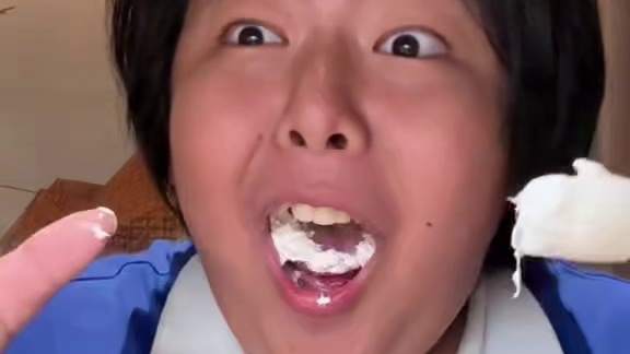 《测评烤棉花糖》 #测评#搞笑#娱乐#猎奇#小黎哟ssy