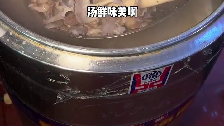 胡羊排推出羊肉炖锅了，冲#小陈矩阵团#胡羊排