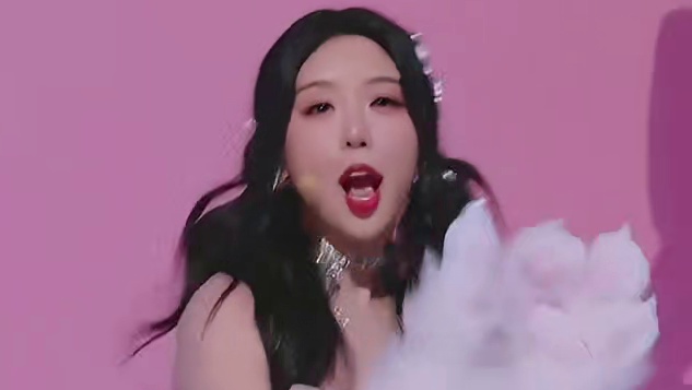 舞台真的甜到爆啊