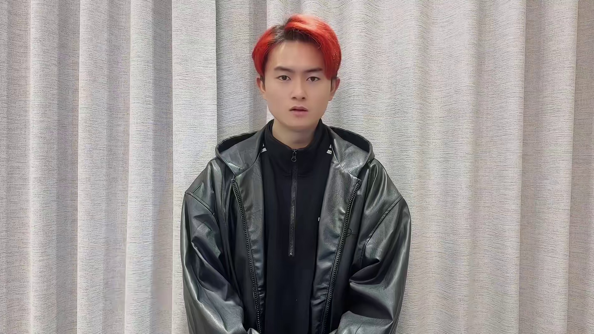 我在环球中心等兄弟们来线下真实我#穿越火线 #游戏 #cf绿豆