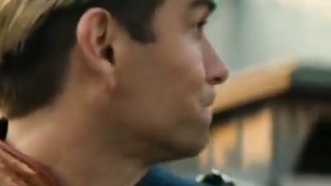 裸眼 3D 大力水手爷爷：200 万赞 + 库里南上门！ 