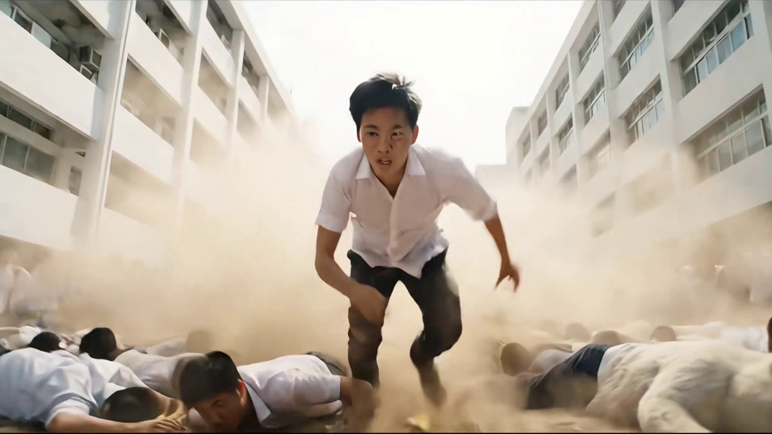 第一视角高中抢饭，十万名学生，地狱难度！