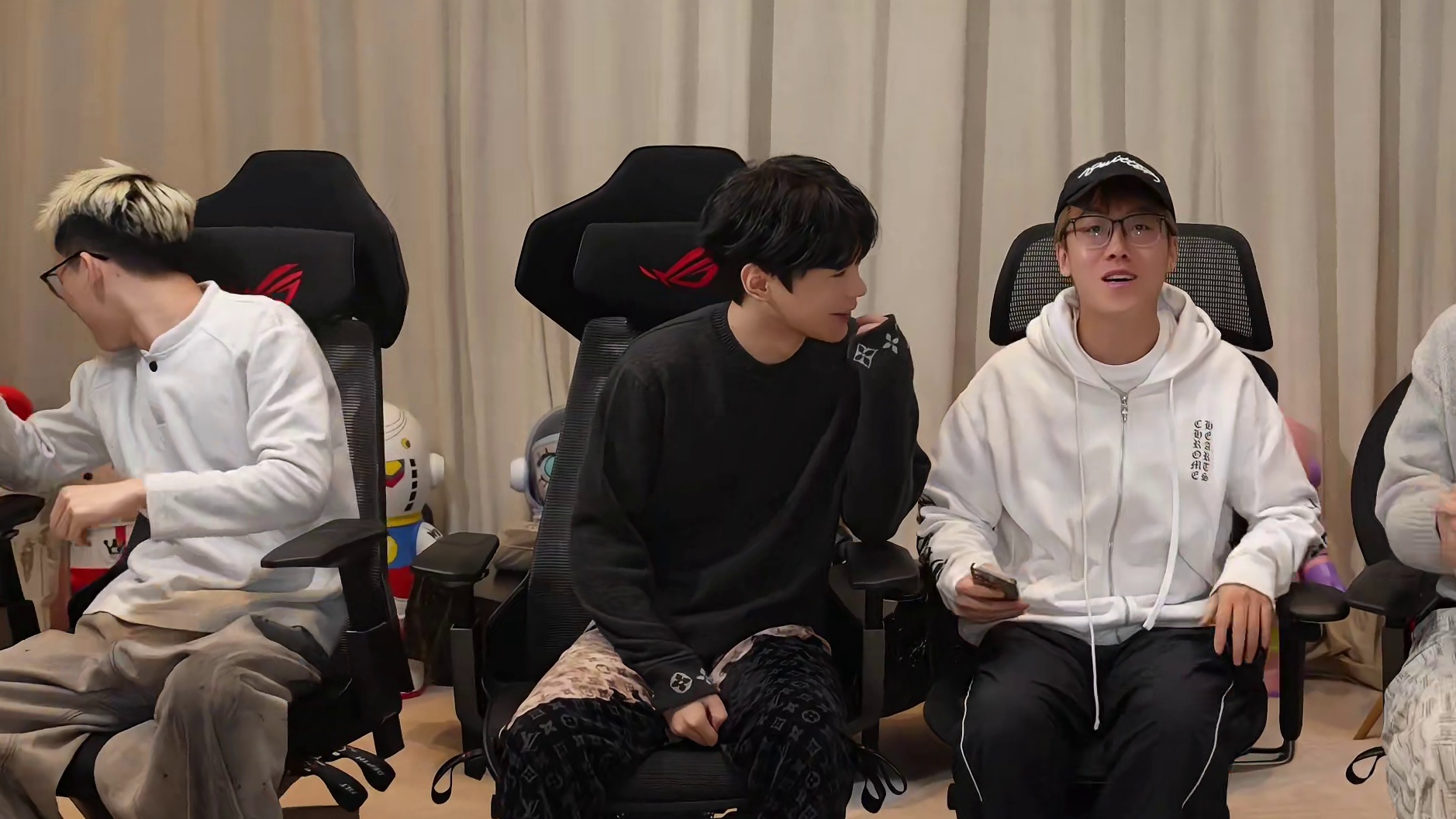 兄弟们今晚陈泽杯总决赛不见不散 