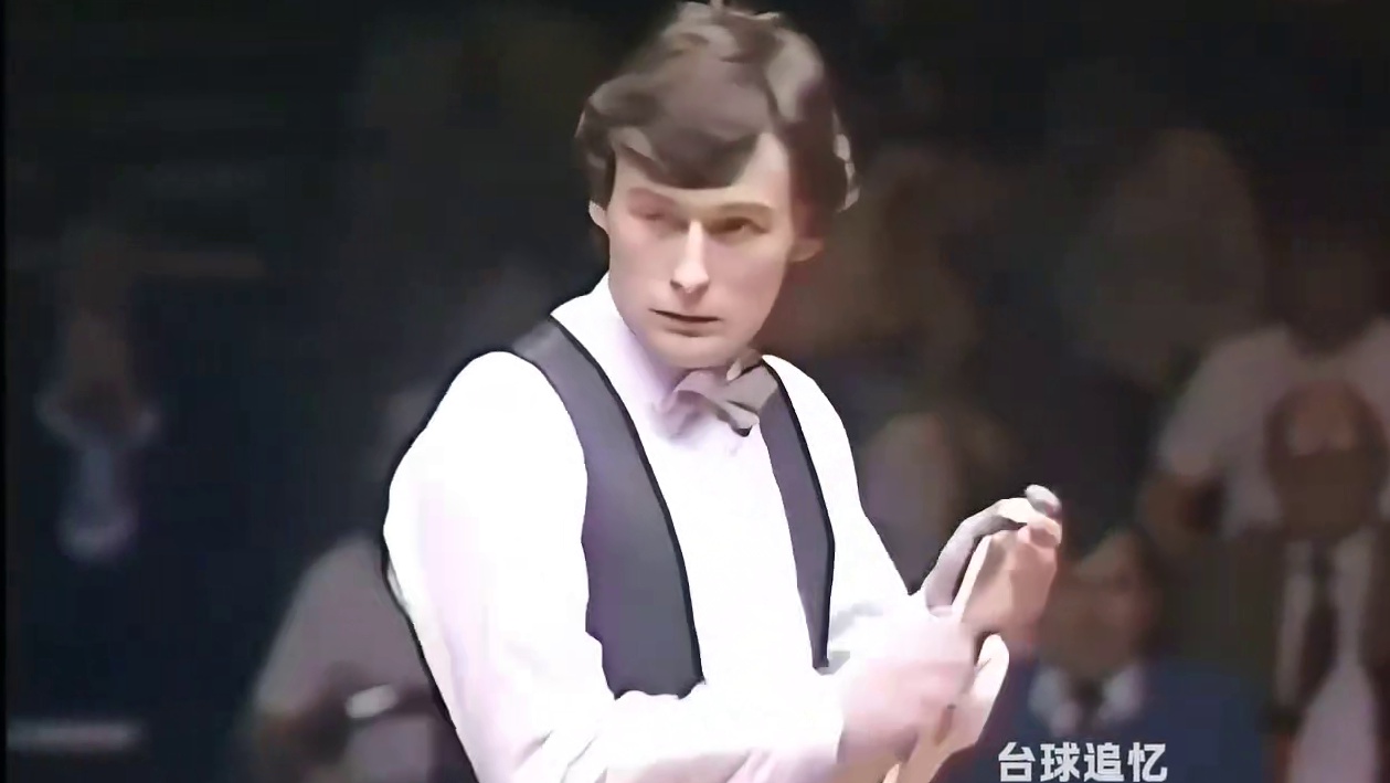 论斯诺克技术最秀的极限低杆，爆发力直接拉满！ #斯诺克 #台球 #杆法 #胖子李 #吉米怀特