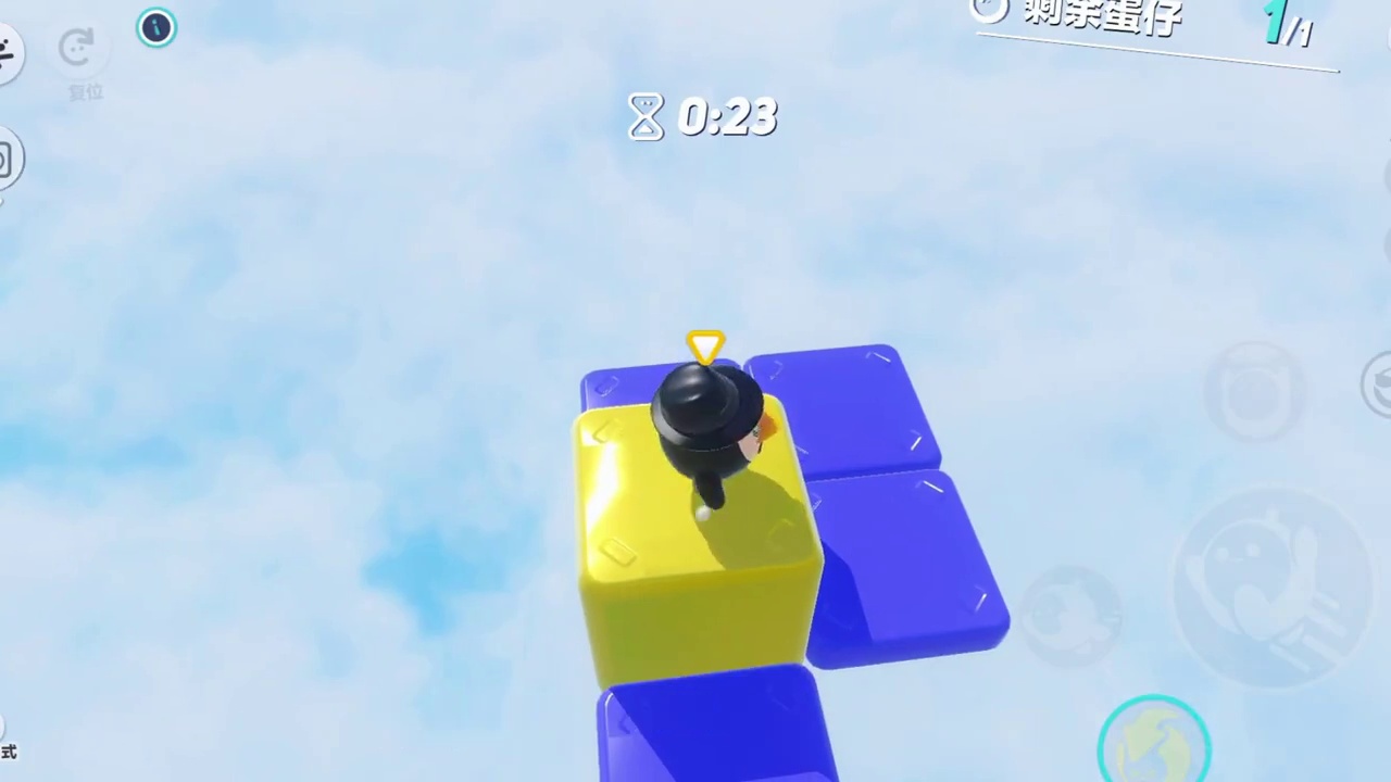 红温地板坚持系列，生存45秒！ 蛋愿冬日有你打卡一百张蛋仔