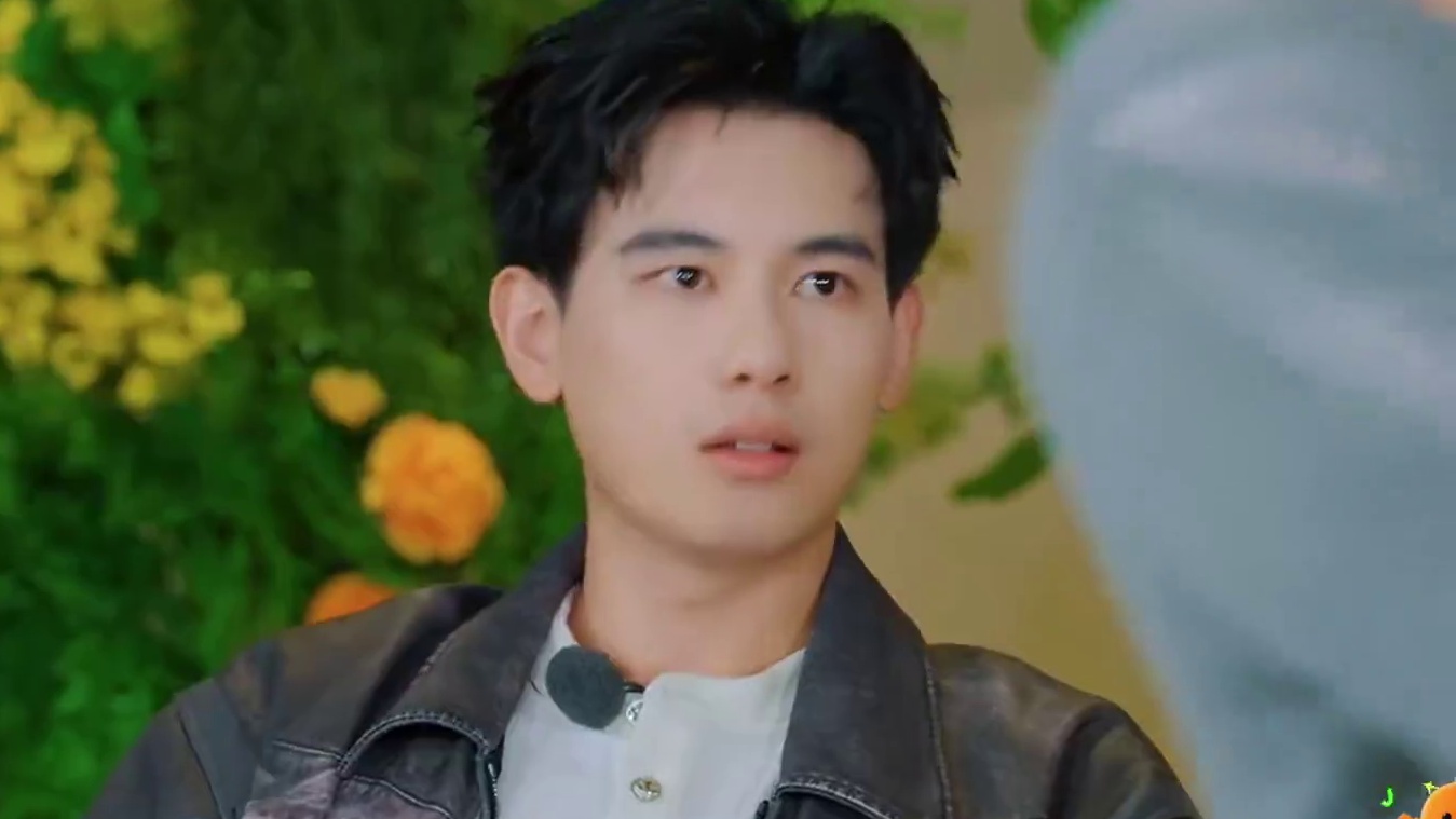 陈伟霆但凡你看看队友呢