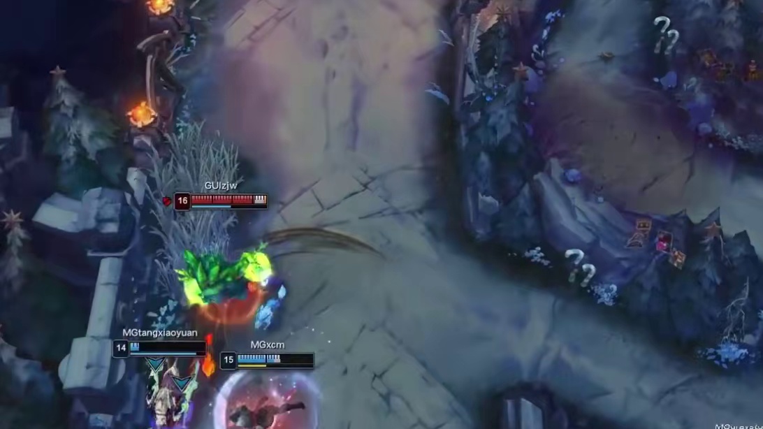 谁说张嘉文只会男枪？石头人打野把小超梦队打到内讧，小张采访杀人诛心！