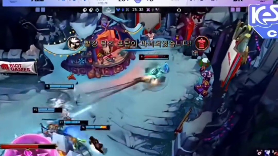 Zeus的青钢影太狠了！踢翻全场！恭喜HLE3-2战胜DK晋级决赛！