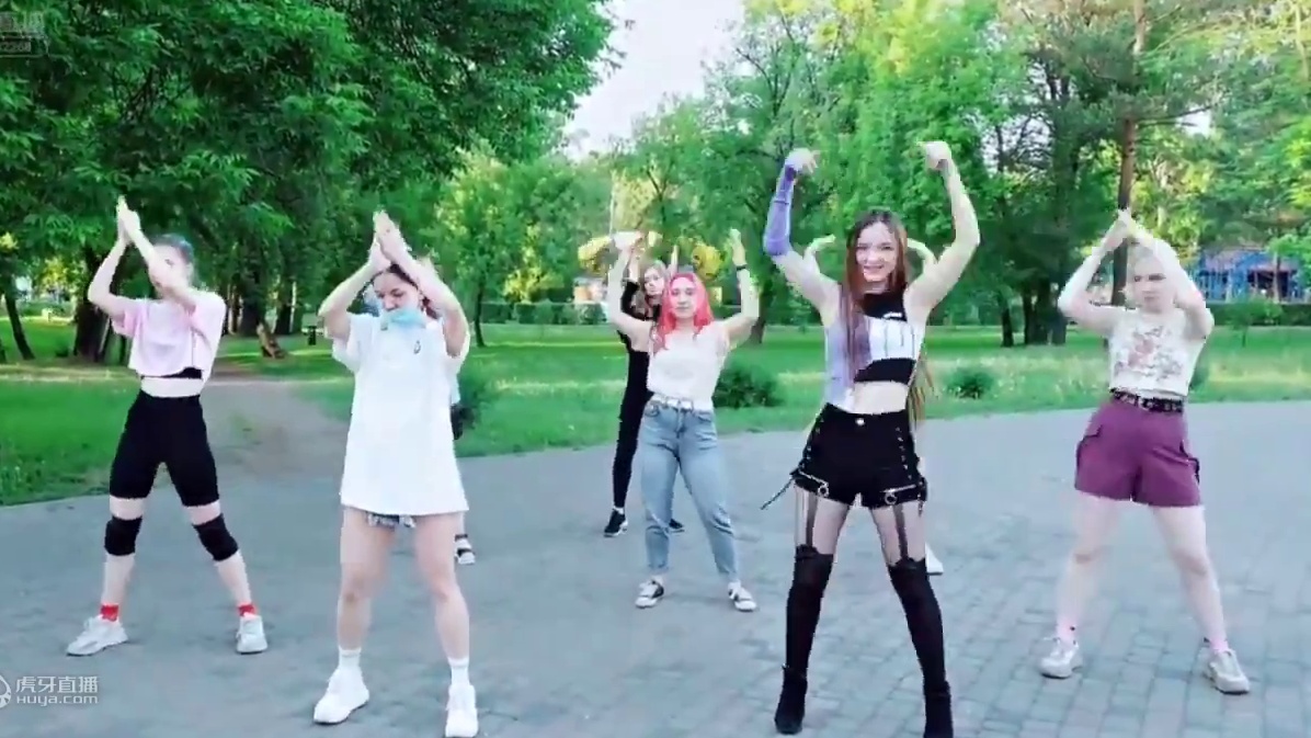 俄罗斯广场舞，嫂子，不要停2021-06-04俄罗斯教主