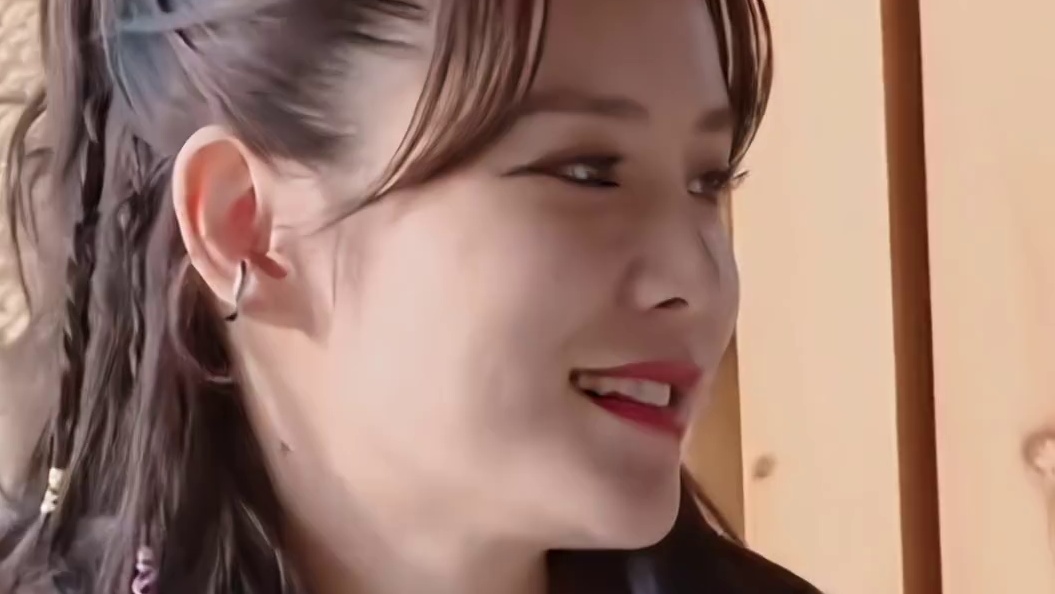 海璐姐大胆发言，老王哥却胆小谨慎不敢言