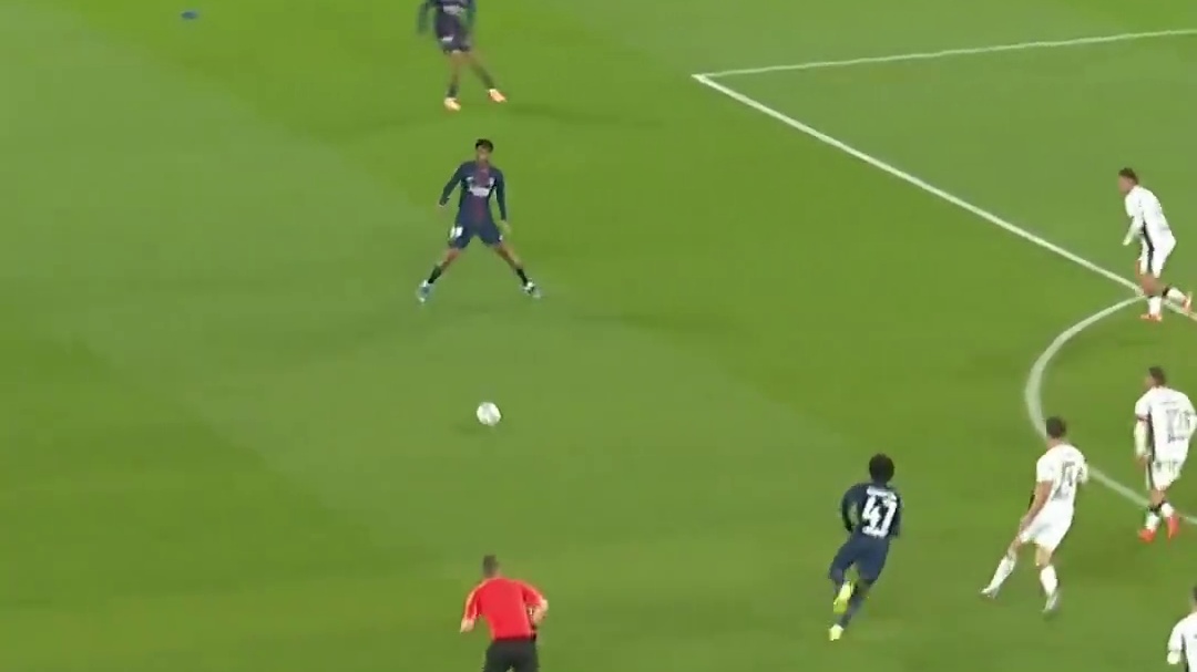 17岁小孩哥竟然有这样的实力？