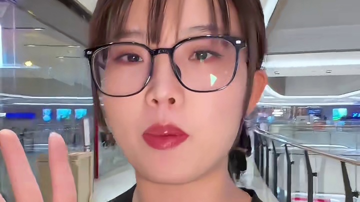 石家庄又开了个江西菜，江西茶油血鸭，这必须是大火快炒才能出来的味，光闻着就直咽口水，鸭肉好细嫩，看这