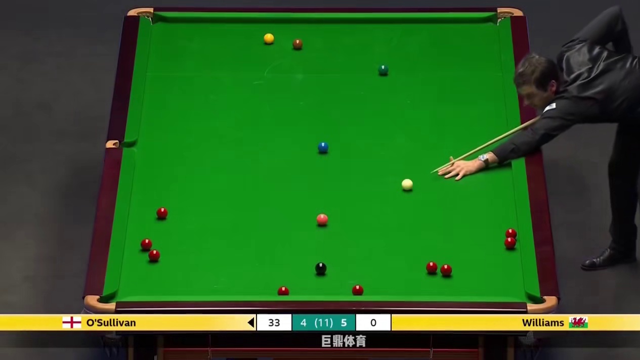 火箭当场发飙，女裁判对着台面指手画脚，爆杆抽射被直接判负！ (2)