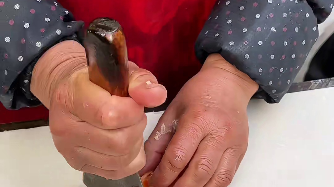 你敢信…这一个鸡蛋火烧居然才15一份！