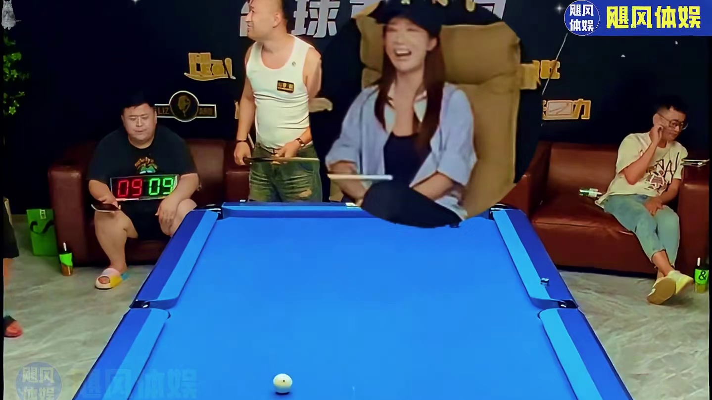 花枪王又是打出多么离谱的操作，即使自由球也要杀人诛心 #台球 #台球是一种生活 #佟璐