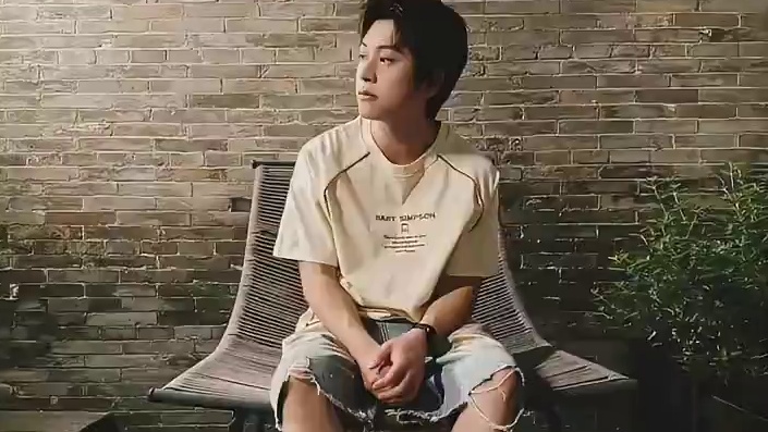 长得好笑的人，做什么都很好笑