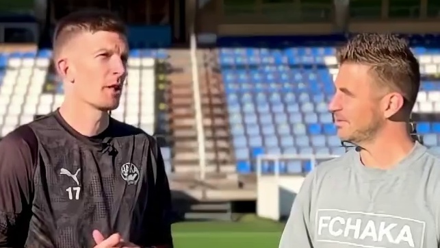 离谱！芬超球队降级，球迷直接放火焚烧球场#足球