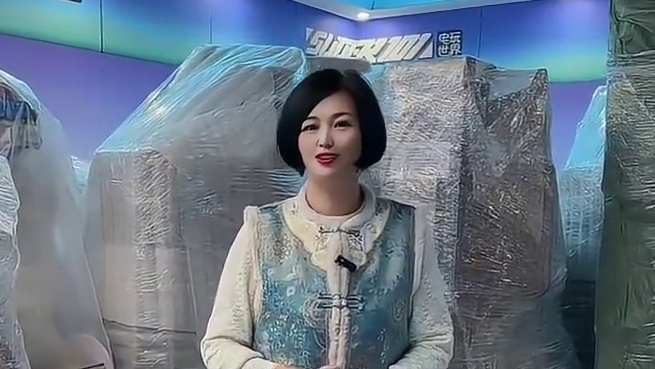 SUPER101已经进入开业倒计时了，12月26号开业，刷到的左下角抓紧团