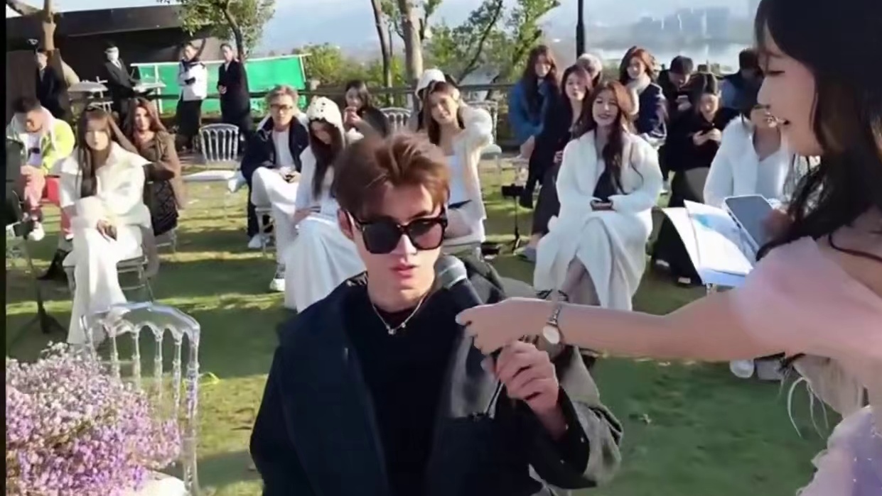 1995好声音第三季正式开始！
#小小小酷哥 #乔小喵1995 #组织1995