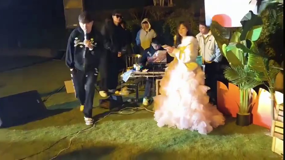 感谢赞助商！！！
#小小小酷哥 #组织1995 #1995好声音第三季