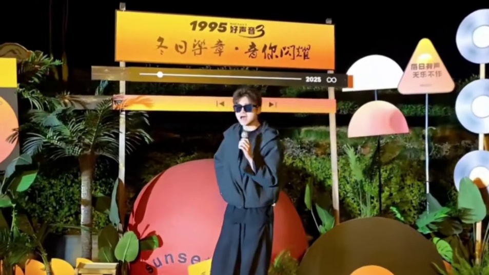 瓦导师表演时刻#小小小酷哥 #blue1995