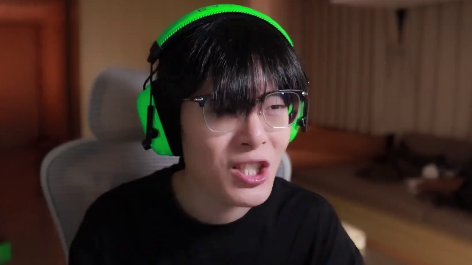 【Reaction】火爆全球的五首神级间奏歌曲 #音乐 #盘点 #reaction #神级间奏 #精