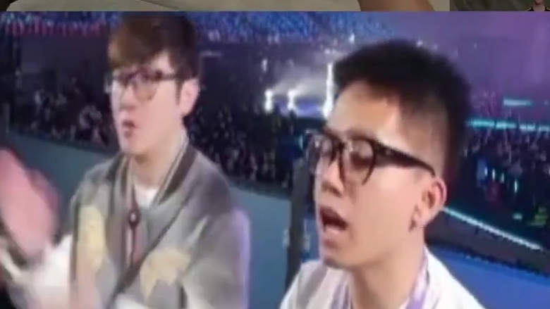 各大职业选手们看，世界赛关键局！AGJwei残血读秒绝杀！全员喊漂亮！#菲律宾小孩哥再战AG #20