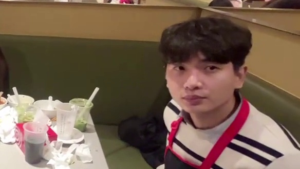 baicaiovo低落遭喷破防，兄弟美女齐救场惊呆众人