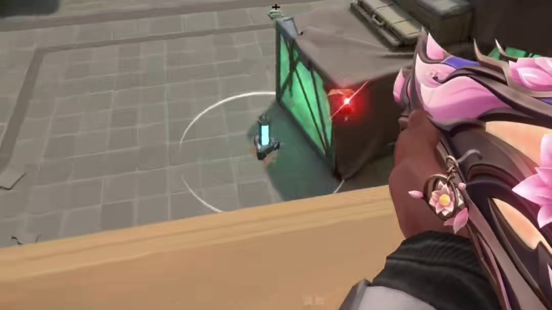 摄像头为什么还会点头摇头