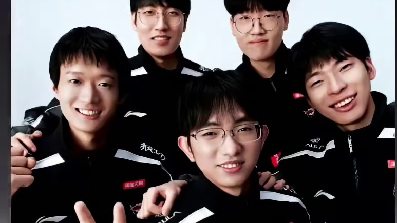 AL缺席德杯！AL全队去韩国集训！看来AL真的很拼！ ​​​