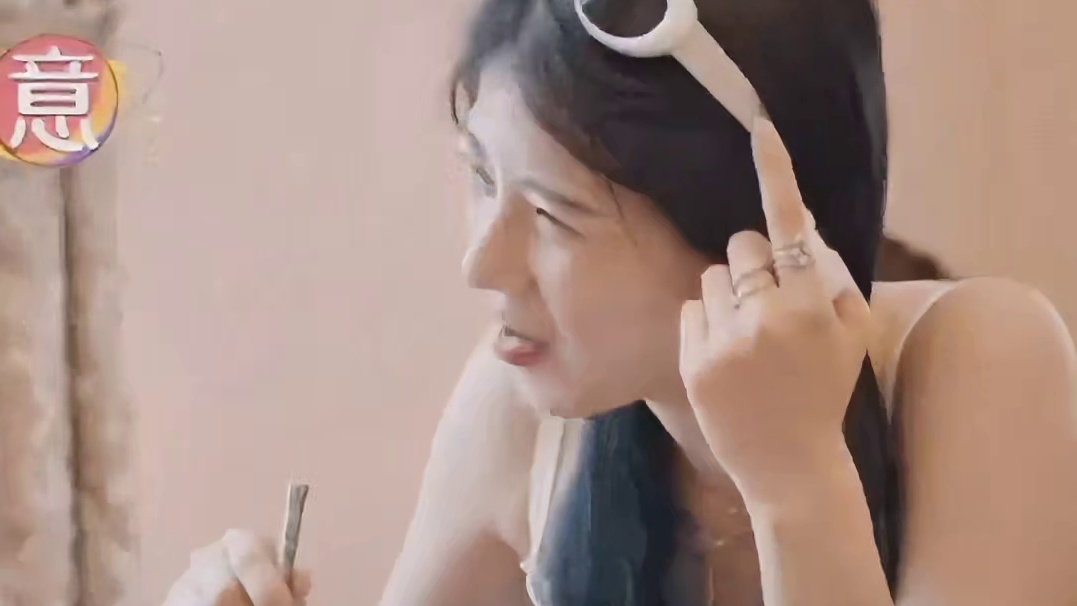 辛芷蕾赵昭仪给节目组写欠条，俩人太鸡贼了！