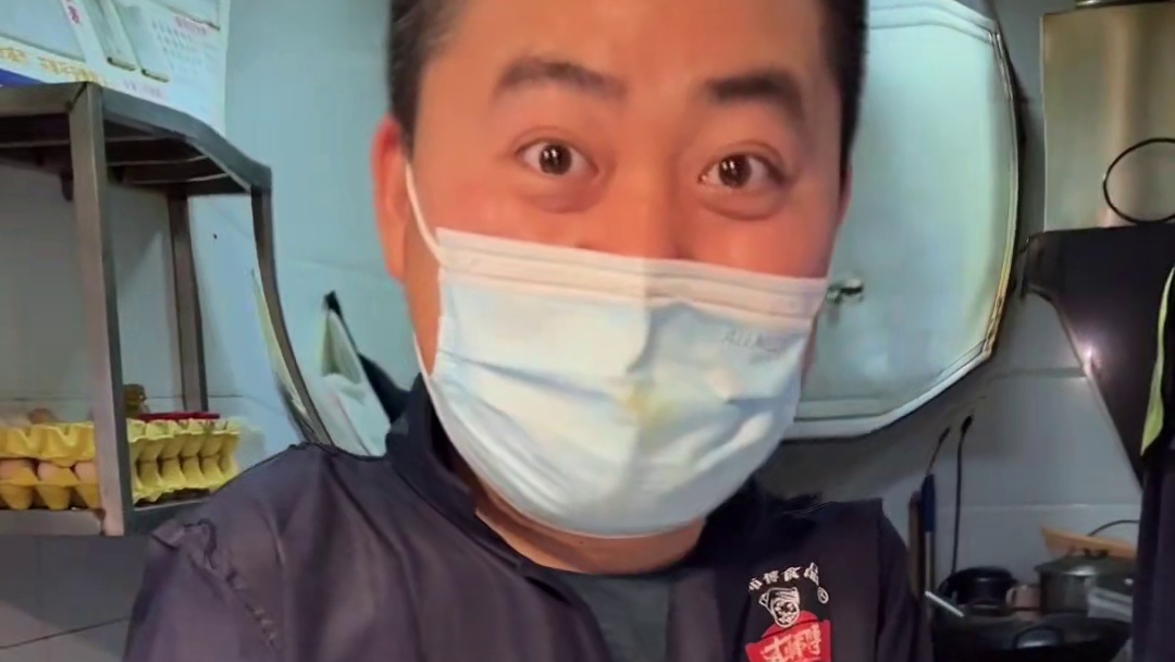 教科书级别的芝士火鸡面煎饼果子