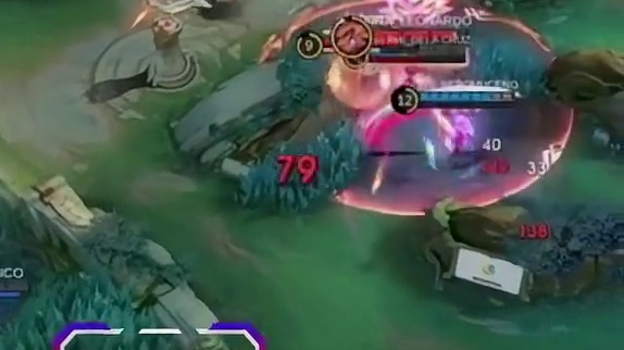 SORIANO天神下凡，化身团战收割机成功扳平比分