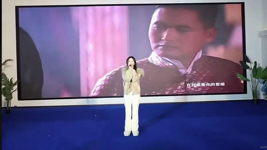 蓓蓓“至少还有你”
#小小小酷哥 #蓓蓓1995 #组织1995 #1995好声音第三季