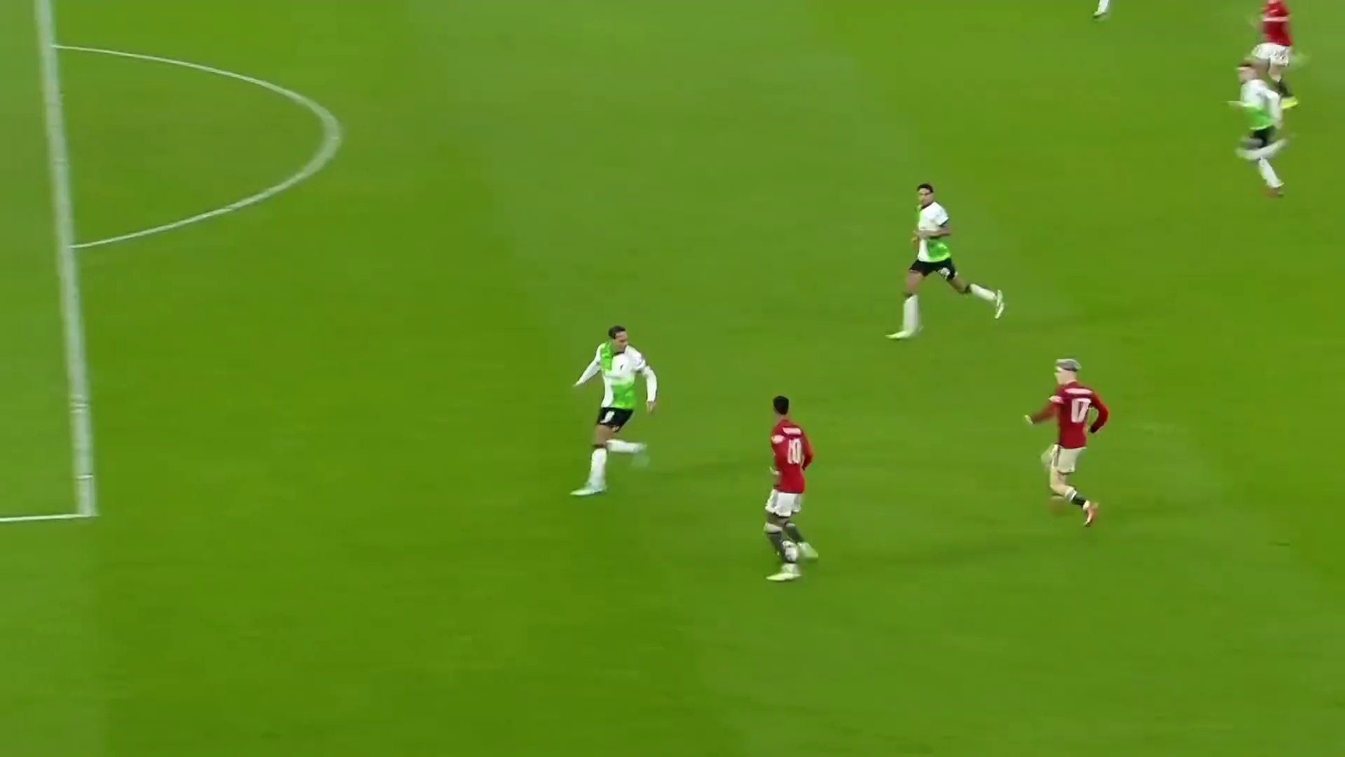 双红会读秒失单刀+补时破门救赎，拉什福德真让人又爱又恨