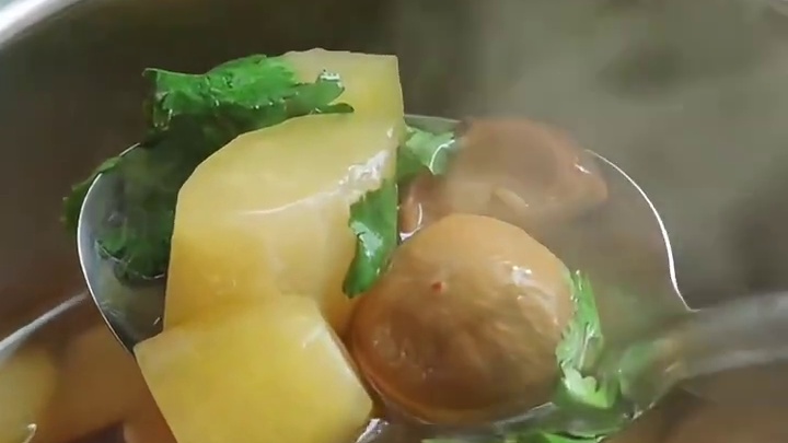 泰国美食推荐，正宗泰国菜培训，泰国美食鸡肉葫芦汤 #美食视频 #家常美食 #美食#泰国美食#泰国菜培