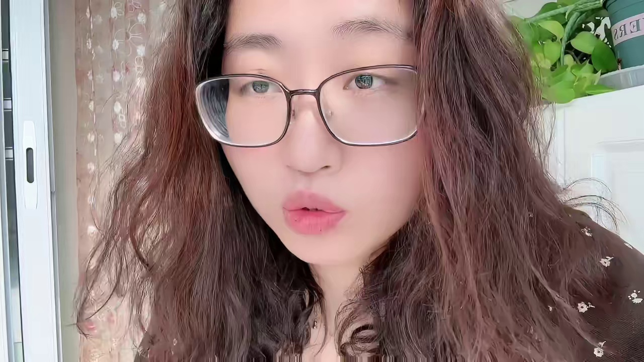 #鞠婧祎合约纠纷再升级 #鞠婧祎 #鞠婧祎合约到期 #丝芭起诉状称鞠婧祎合约至2033年 #万万没想