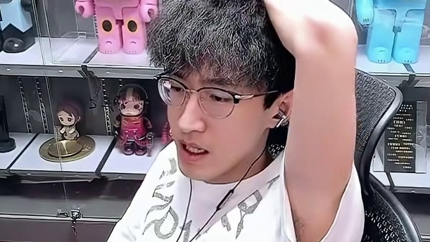 逆手没老板了？