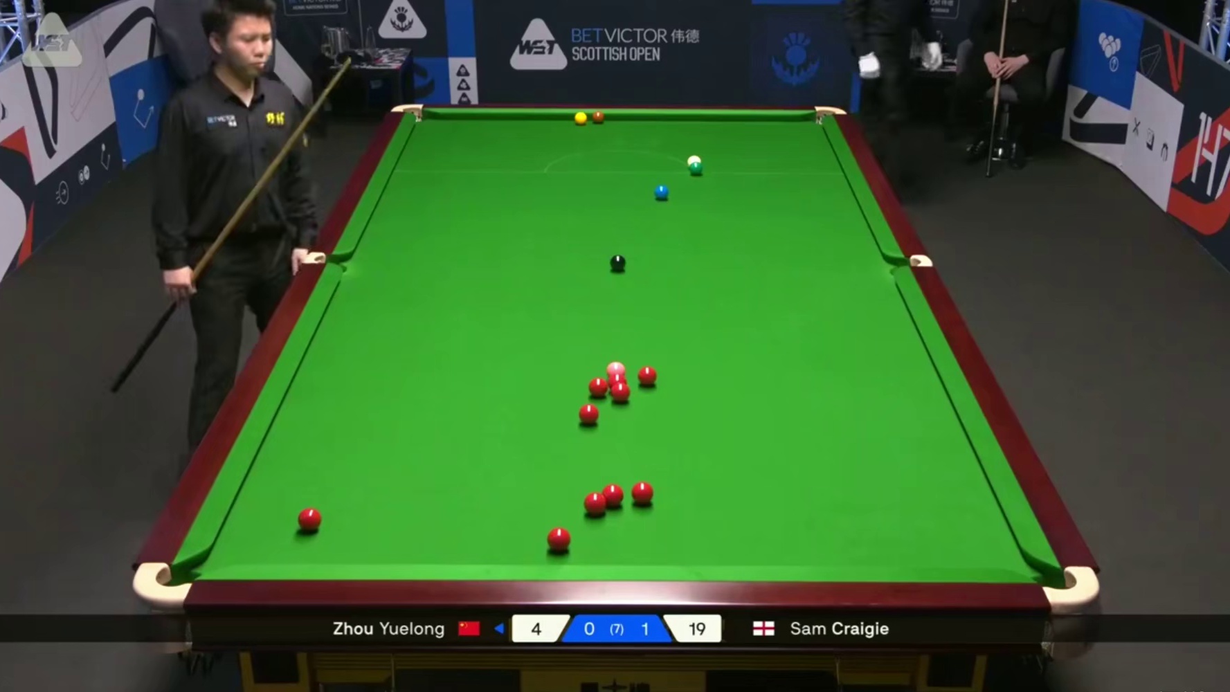 2025斯诺克苏格兰公开赛：周跃龙vs克雷吉