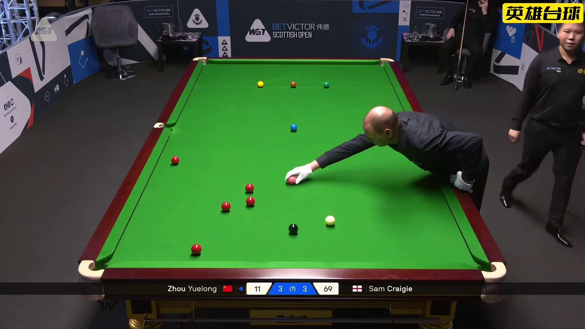 最新比赛，决胜局周跃龙一分绝杀对手，全程超级紧张刺激，这局打的霸气十足！