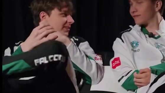 职业哥眼中的世一开#csgo马西西 #csgo