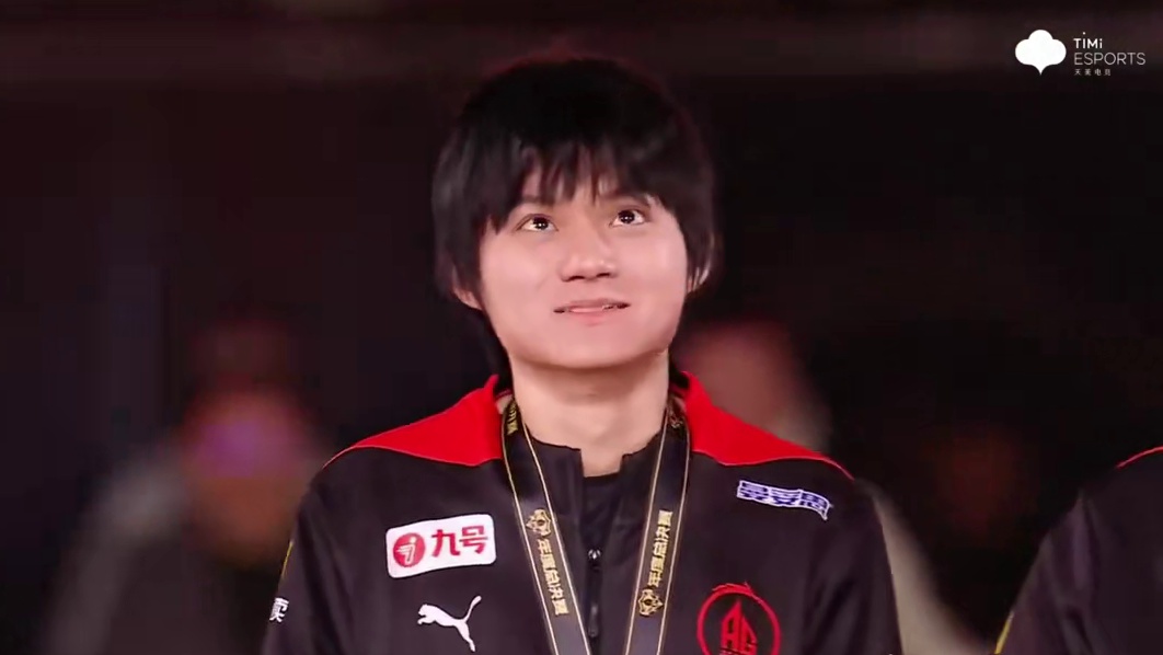 不会啊，兄弟 #成都AG超玩会长生 #成都AG超玩会 #2025王者荣耀挑战者杯 #昭君王