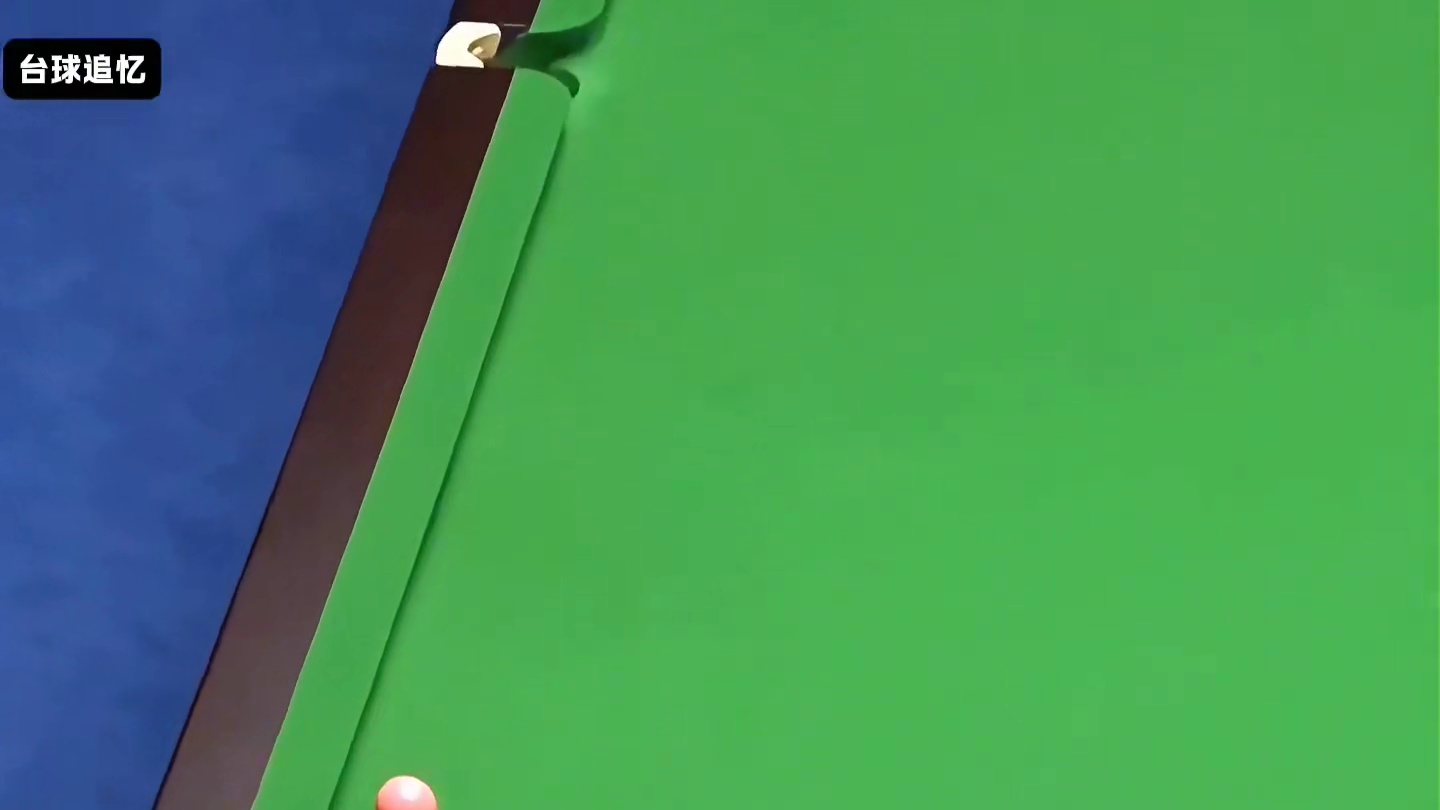 丁俊晖解球有多神？面对148先生炸裂斯诺克，倒挂金钩嗨翻全场