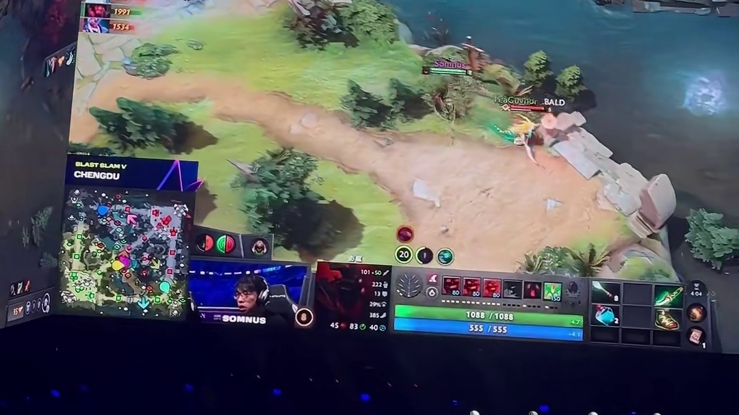 参加dota2线下比赛 主要看Maybe的表演赛，发挥依旧非常浪，观赏性拉满，感谢DOTA2！