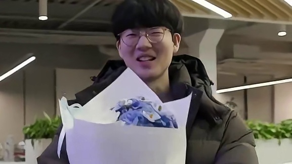 Viper已到达BLG基地#Viper #LPL