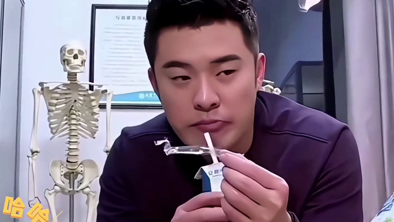 感觉陈赫是从嗓子抠出来的哈哈哈