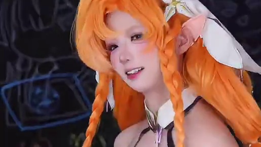 西格莉卡就这样萌萌的出现了！