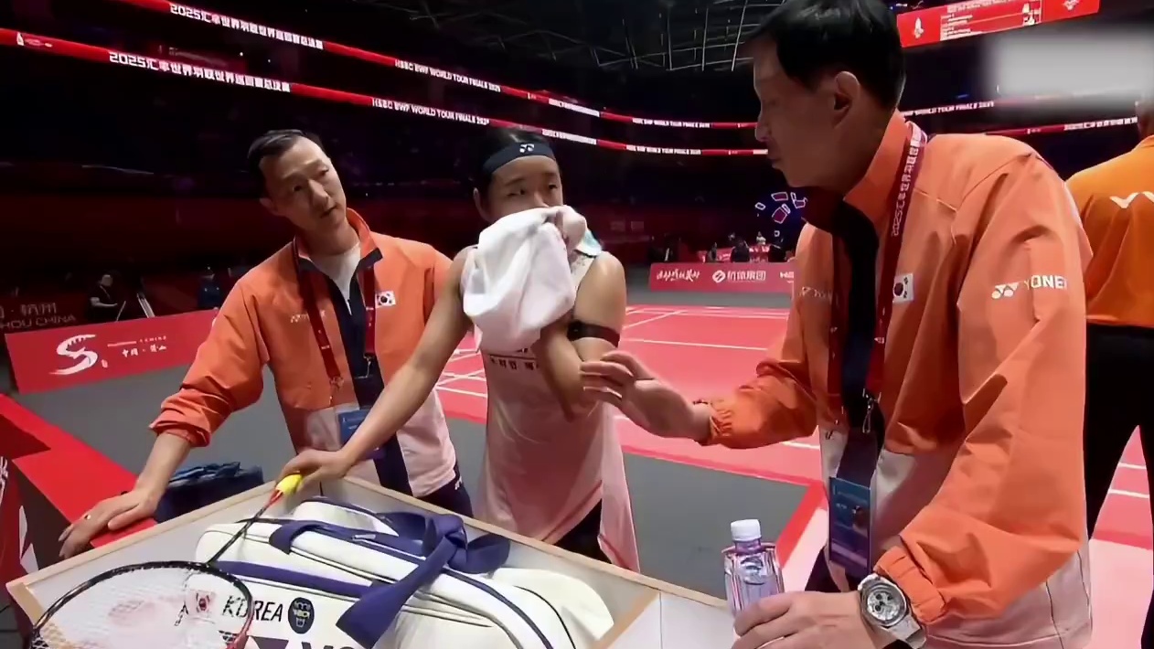 山口茜1-2不敌安洗莹，地球上还有谁能赢她？