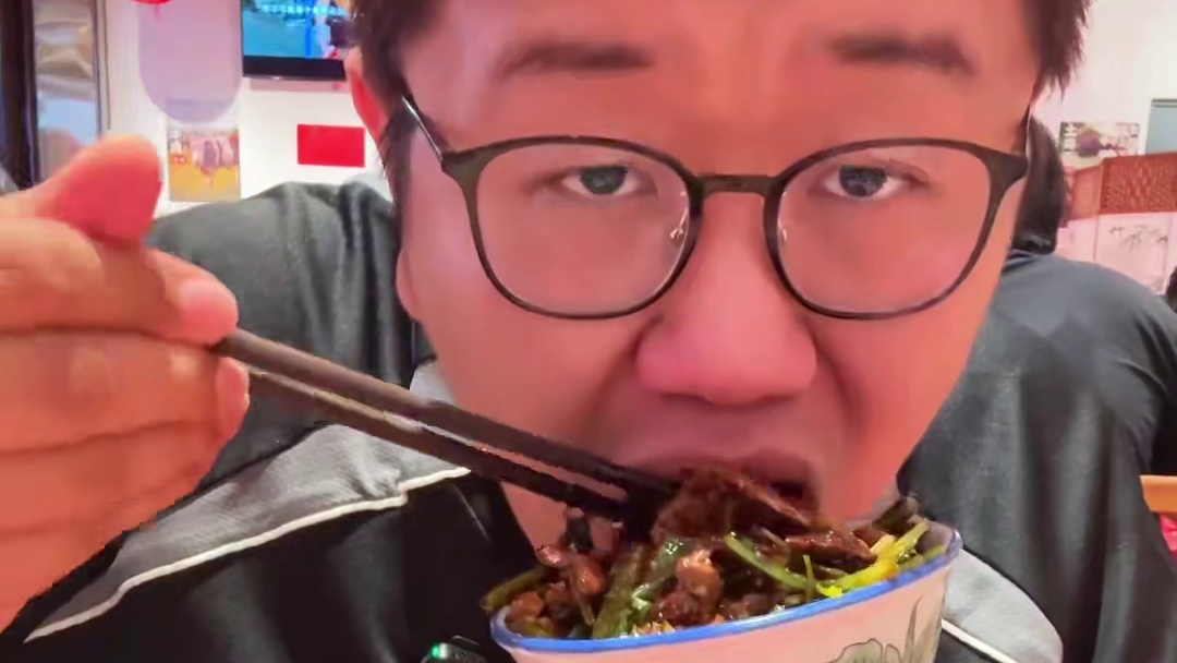 食在四川味在自贡，来尝尝这家烟火气自贡菜小馆味道怎么样？