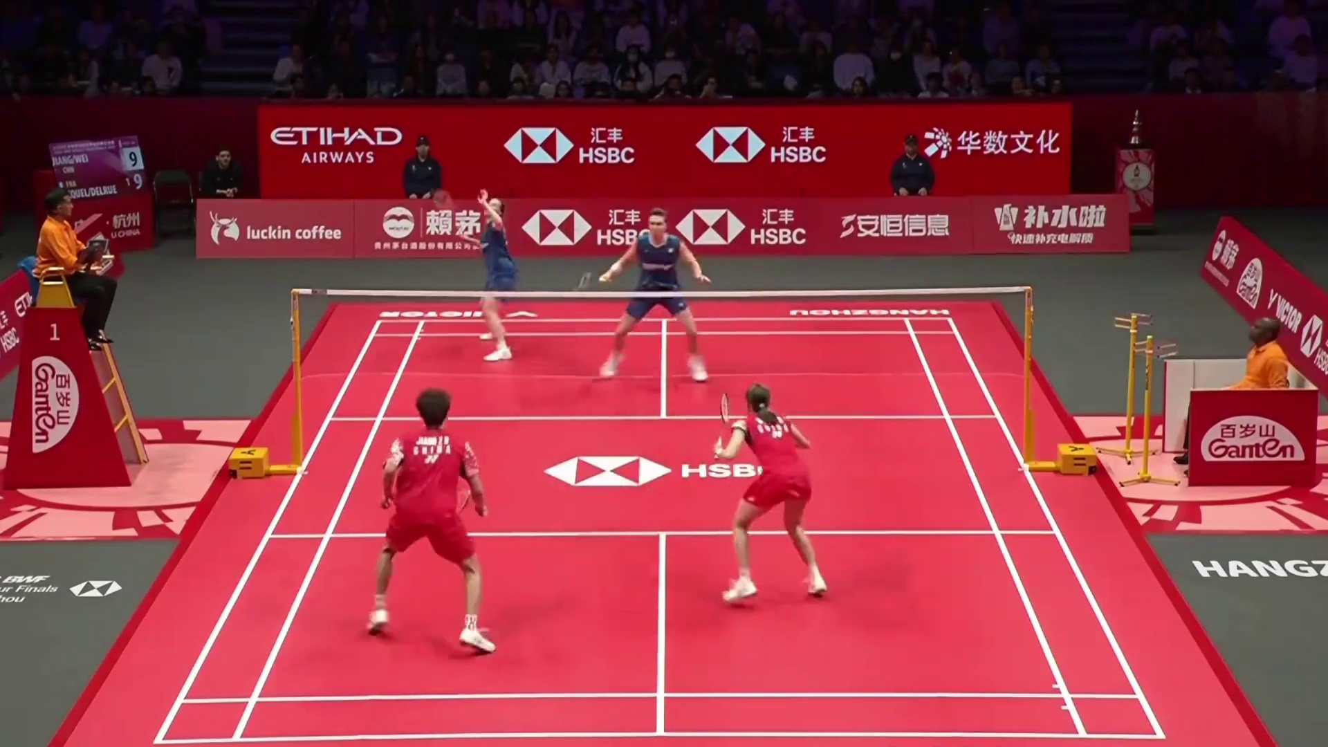 丫邦组合在落后时连得5分反超，并在中后段顶住了对手的反扑，最终锁定胜局